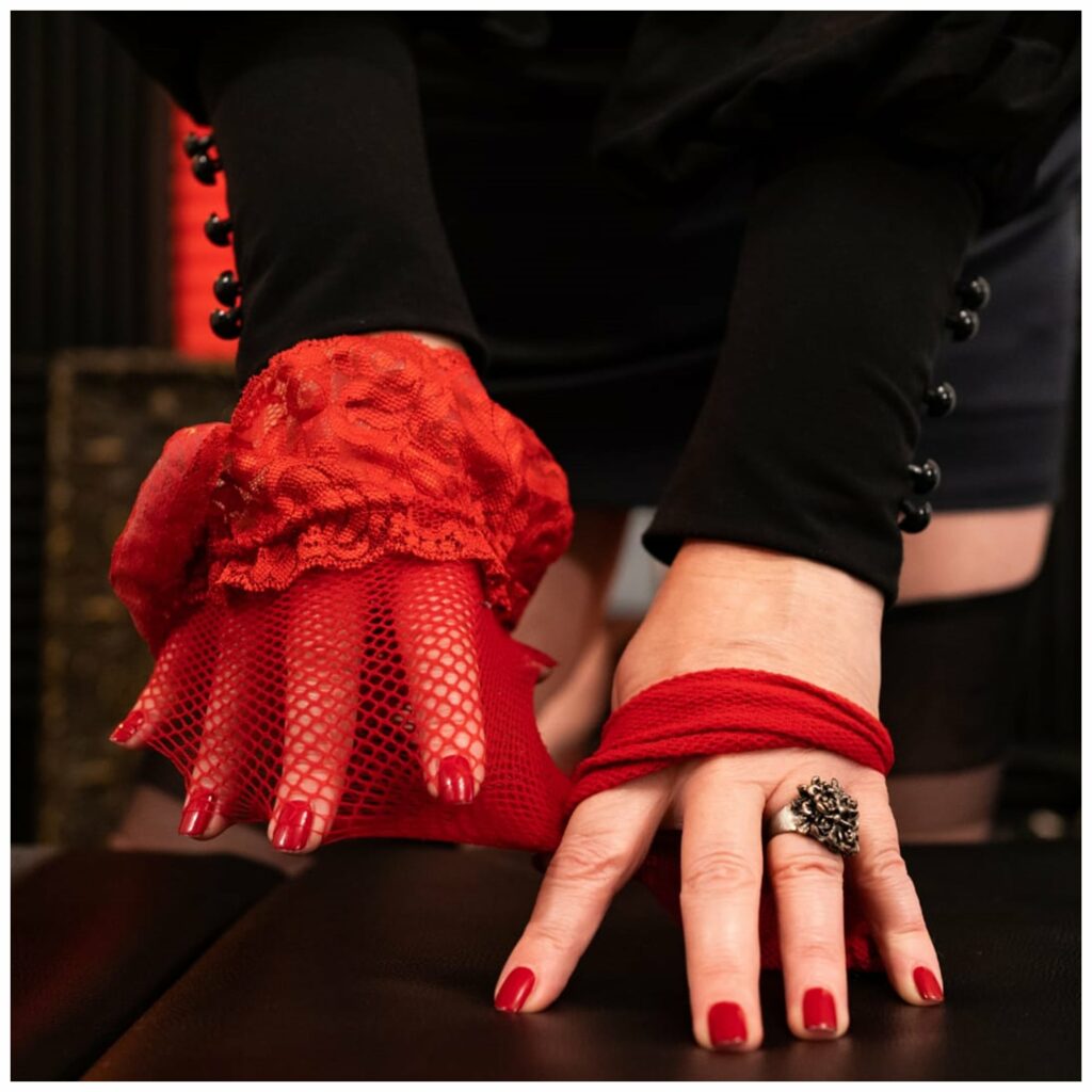 Dominatrix Mistress Paris